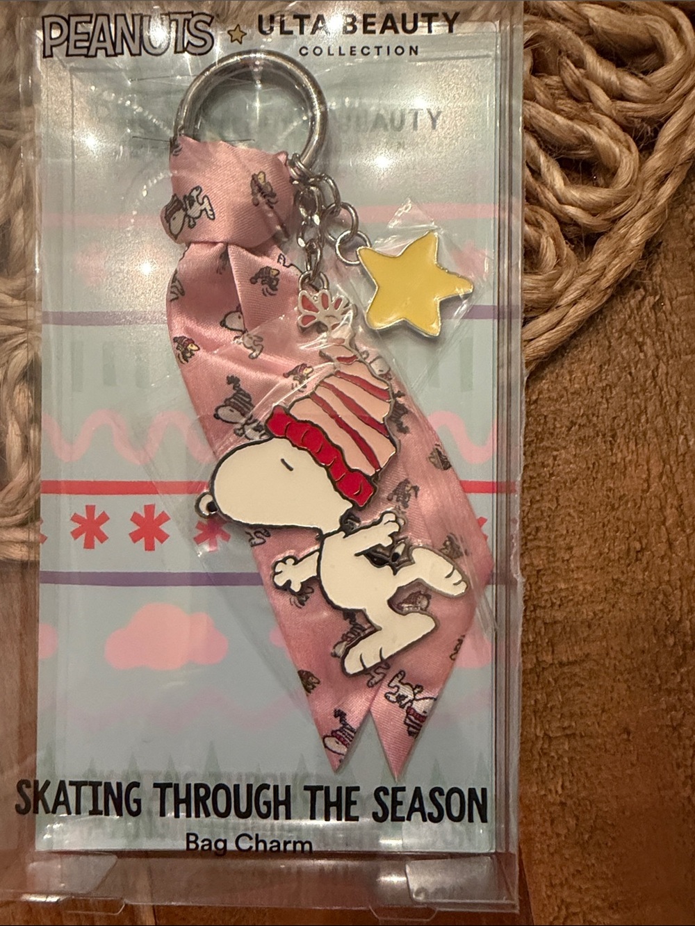 Peanuts Pink Snoopy Ribbon Bag Charm with Yellow Star nwt great gift